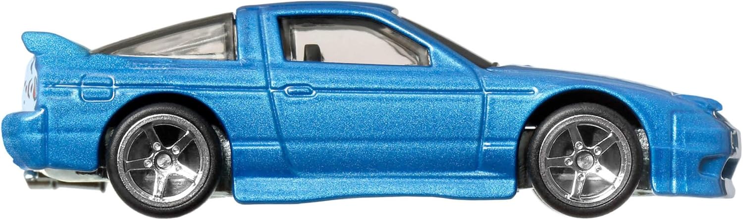 Hot Wheels Toy Cars, Premium Fast & Furious Tokyo Drift Bundle, 5 1:64 Scale Die-Cast Vehicles from the Fast Movie in Collectable Packaging - Image 3