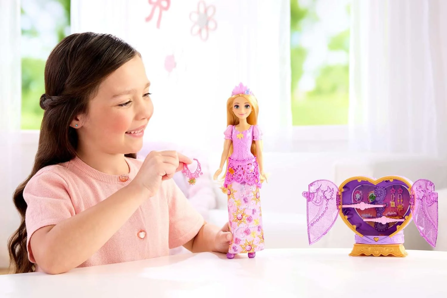 Mattel Disney Princess Rapunzel Fashion Doll & Accessories with 8 Surprises, Including Heart Gem Box, Ring for Child & 9 Play Pieces, Inspired by Movie, JLK28 - Image 5
