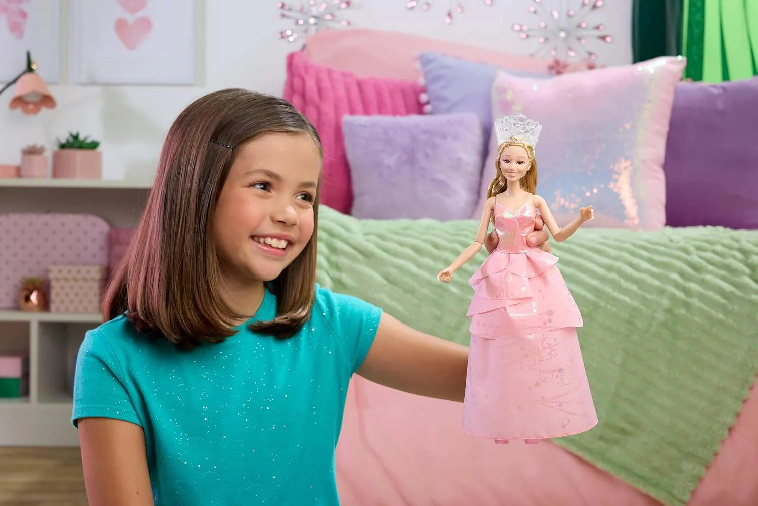 Mattel Universal Pictures’ Wicked Glinda Upland Fashion Doll with Removable Outfit & 7 Points of Articulation, Inspired by the Movie, JMG24 - Image 6
