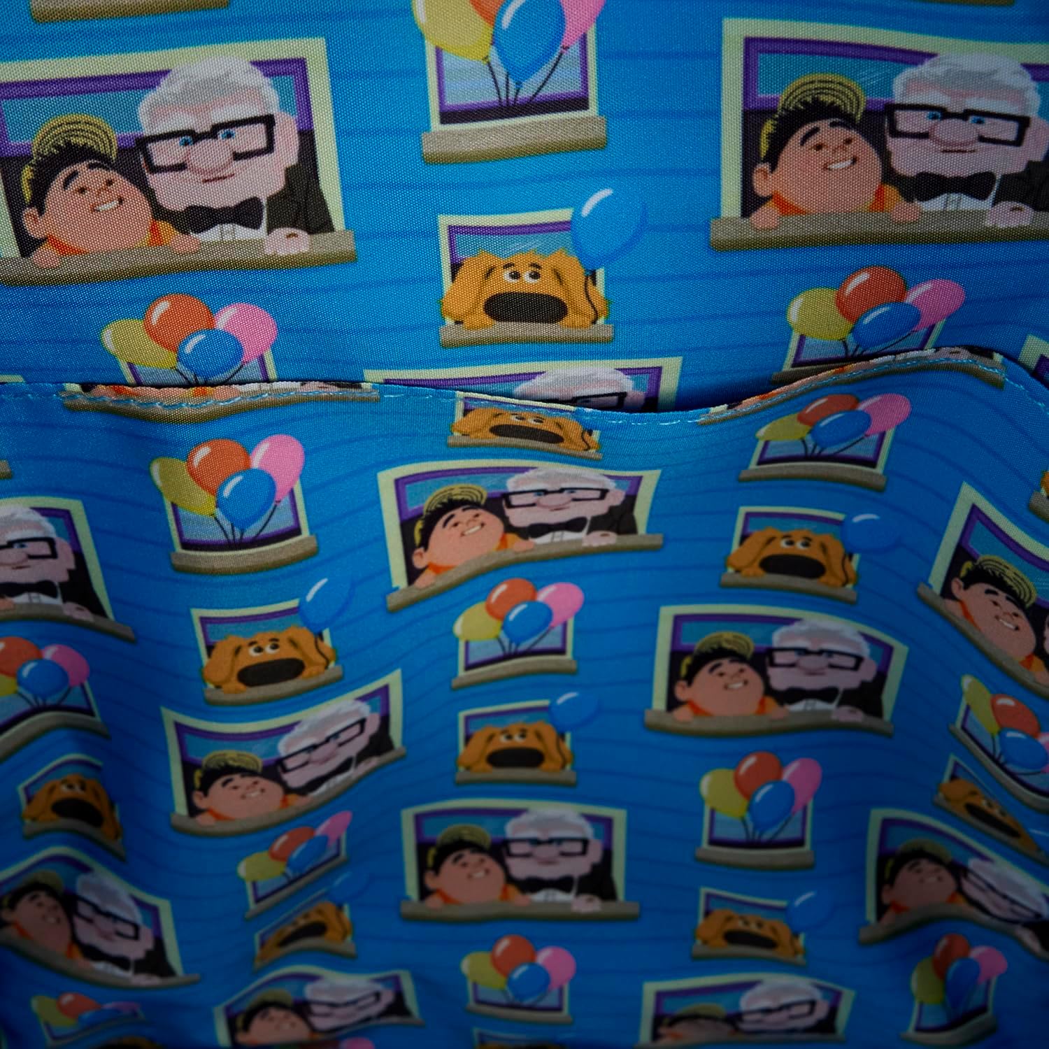 Loungefly Disney Pixar Up - Dug - Carl & Russell, Mini Zaino Ricamato, Ideale per Bambini e Adulti, Borse da Collezione - Image 4