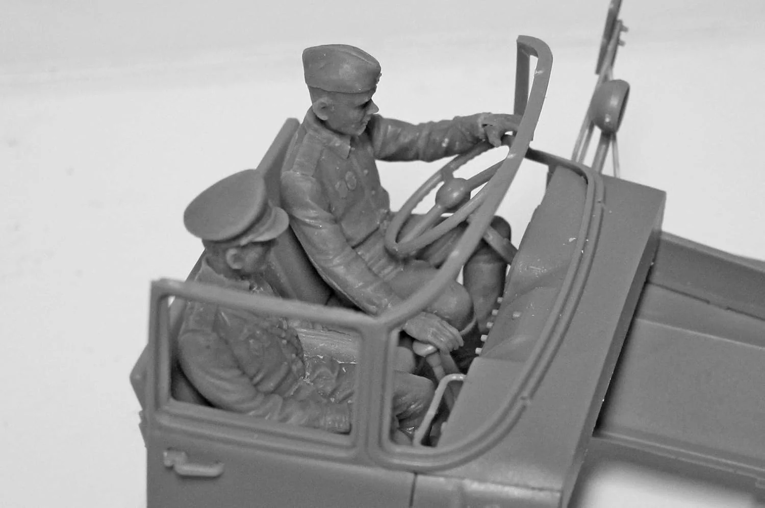 ICM 035 636-1/35 Il Personale di Servizio sovietico, 4 cifre - Image 2