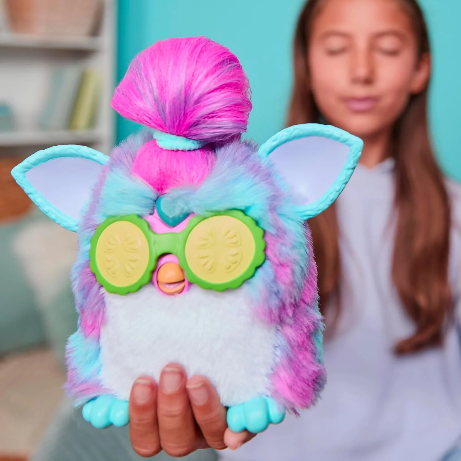 Furby Vibes Blue Razz Interactive Electronic Plush Toy for Girls & Boys 6+ - Image 2