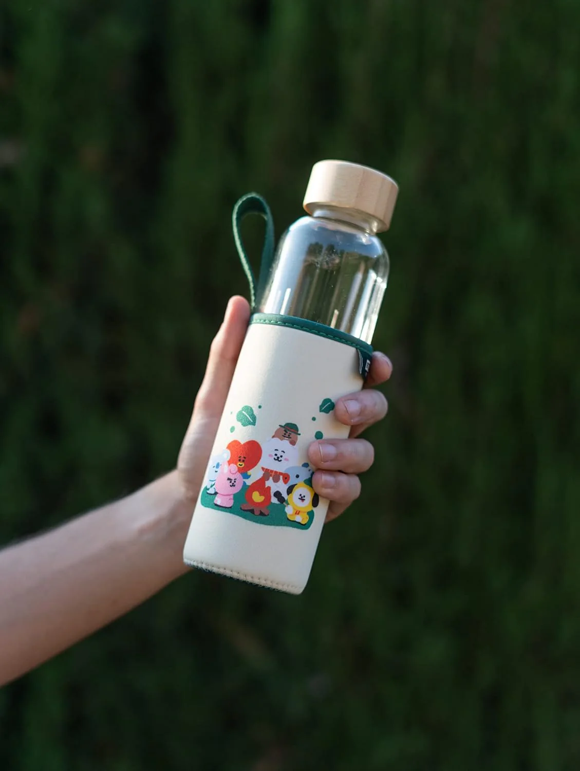 Grupo Erik Trinkflasche 500 ml Glas - GYM FlascheBT21 Glasflasche 500 ml - Sportflasche Kinder - Wasserflasche Glas - BTS Fanartikel Offizieller BTS Merch - Image 6