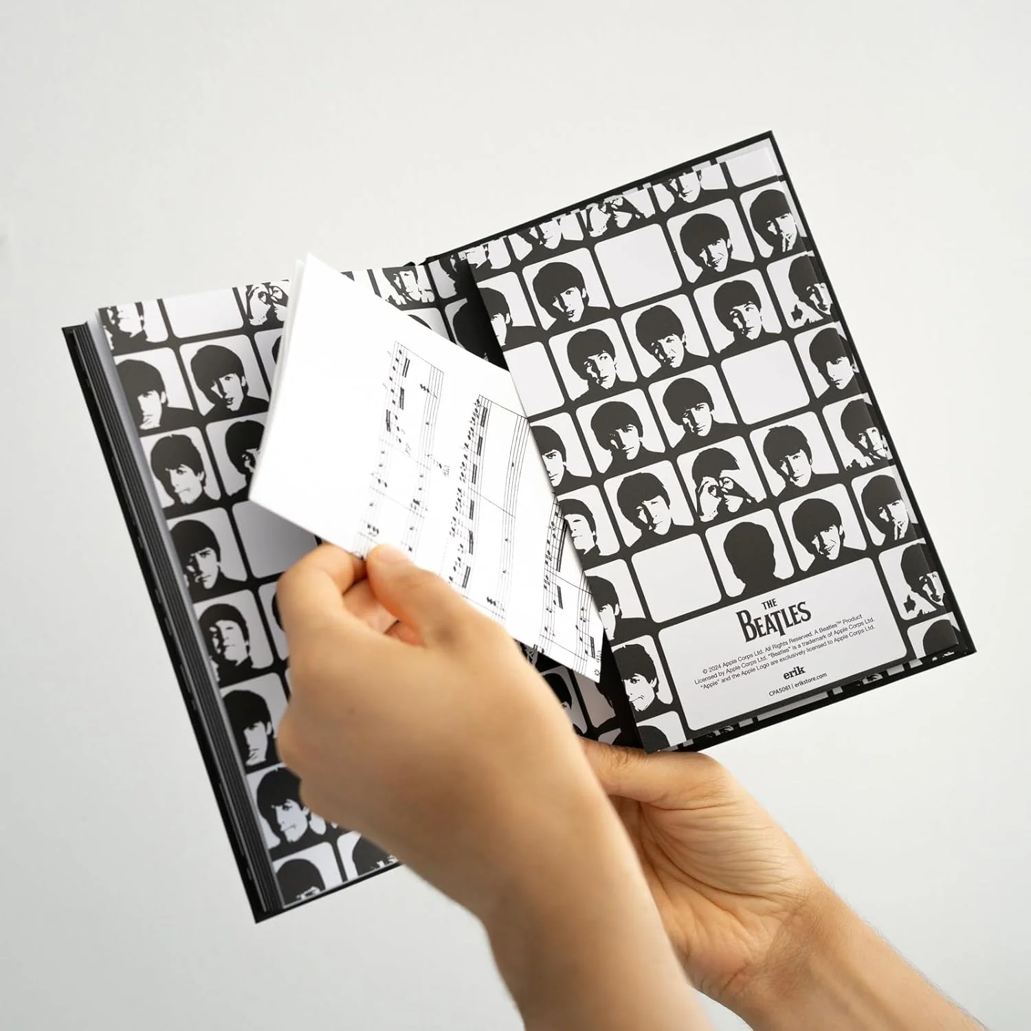 Grupo Erik A5 Notitieboek - The Beatles | Dotted Journal, gestippeld notitieboek, Bullet Journal | Notitieboeken A5, A5, A5 notitieblok, schetsboek A5 | Beatles Gifts - Image 7