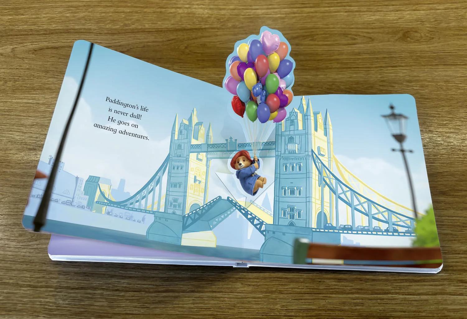 Paddington Out and About – A Pop-up Book: A fantastic new Paddington pop-up book! (The Adventures of Paddington - Image 2